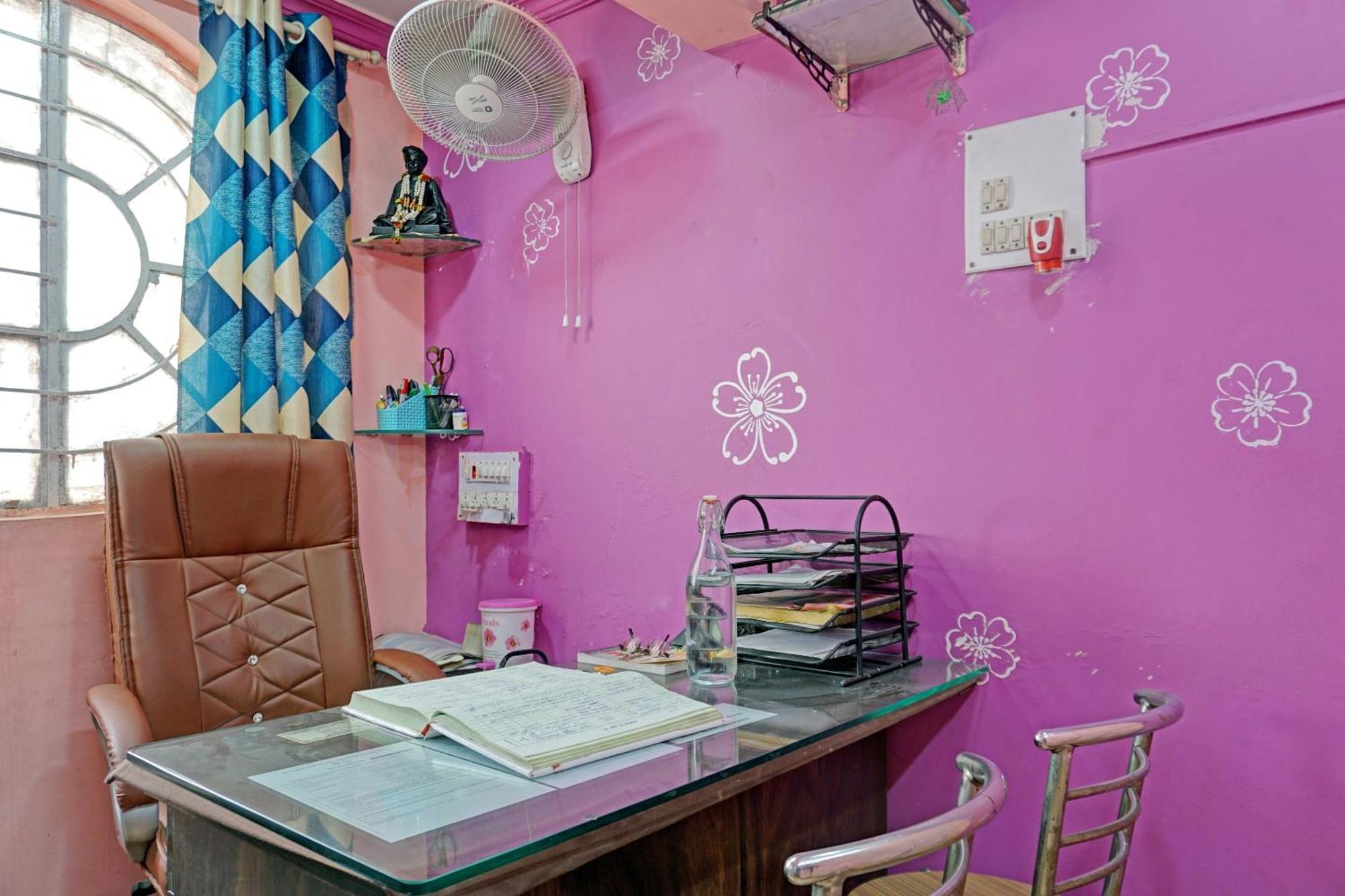 Spot On Hotel Prakash Residency, Near Hanuman Gym Ajmera Colony, Pimpri Exterior photo